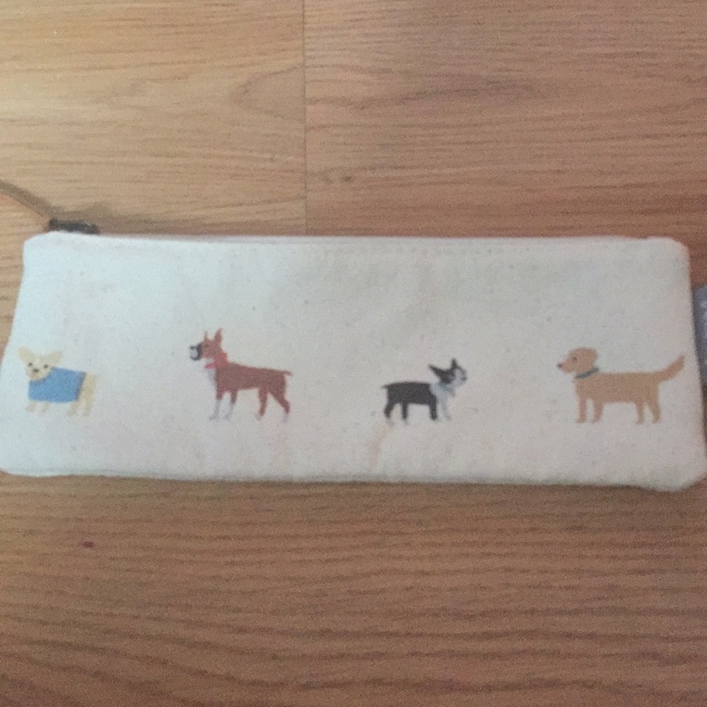 Dog hand bag